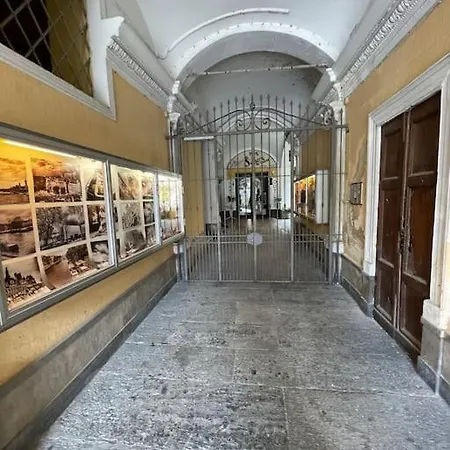 Fronte Piazza -ivrea- איבראה